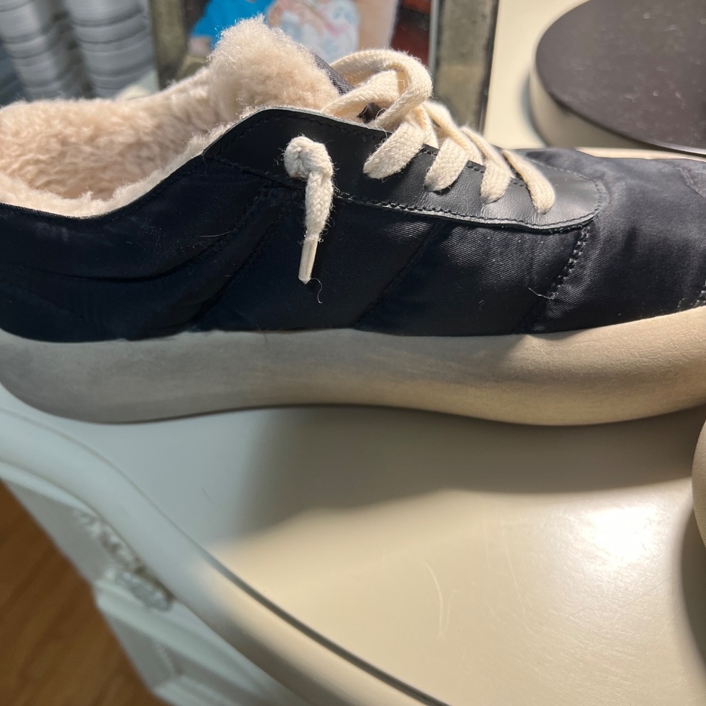 Golden Goose Women Sneakers - Picture 8 of 9